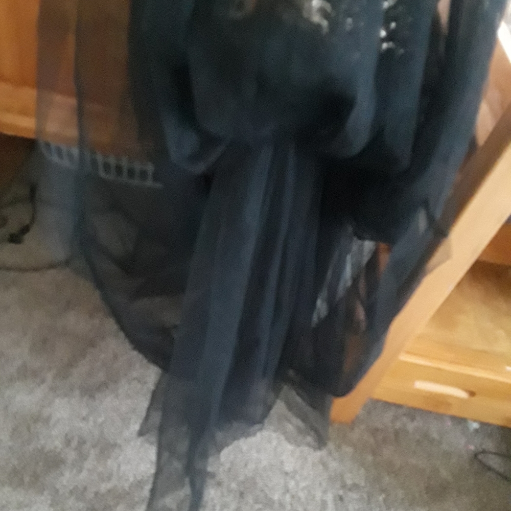 Prom Dress - Picture 6 of 8